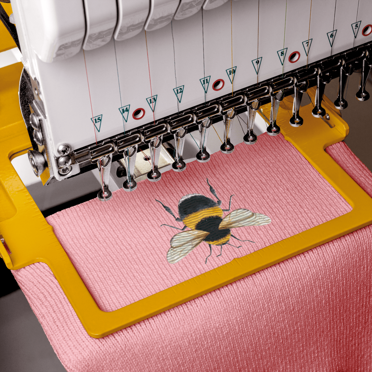 BUMBLEBEE | BEANIE - UZVELC_KREKLU - EMBROIDERY - 